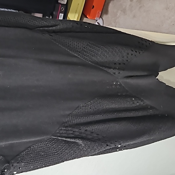 Sweater - Picture 4 of 4